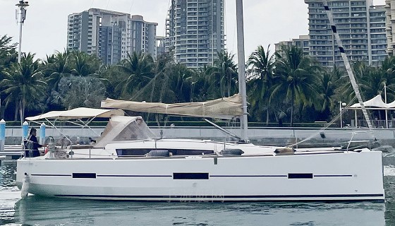 Dufour 410