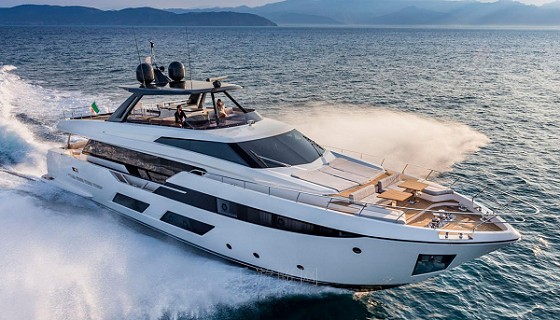 Ferretti 92